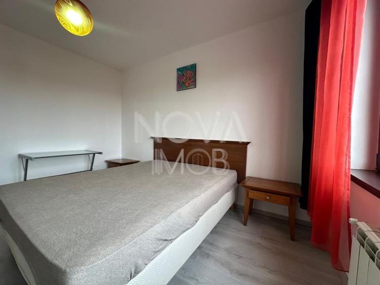 Apartament 3 camere, decomandat - Central