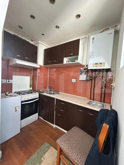 Garsonieră cochetă, complet mobilată, cu centrală proprie – zona Standard