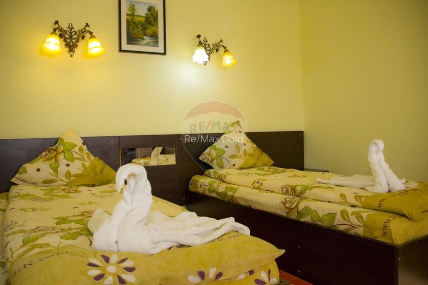 Hotel de vanzare la cateva minute de Podul Mogosoaia –Cu 40 de camere - 24