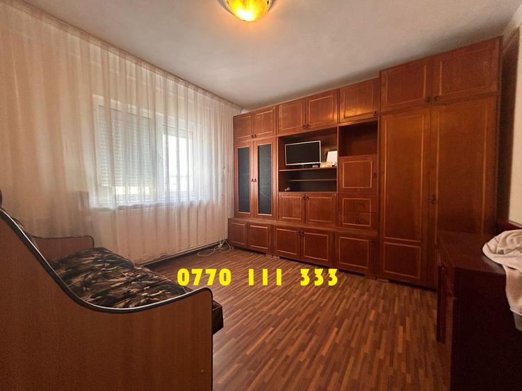 - Apartament 2 camere confort 1 decomandat, Zona Buzaului.