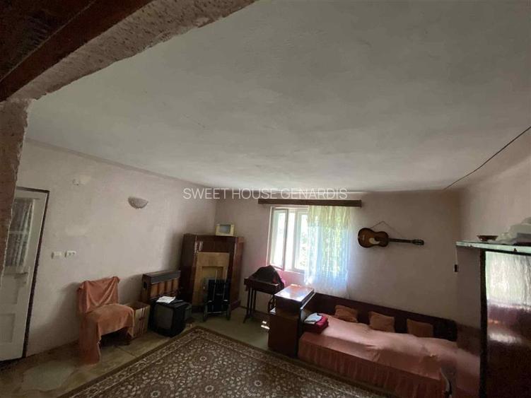 Casa cu 3 Camere si Gradina - Zona Centrala - 7