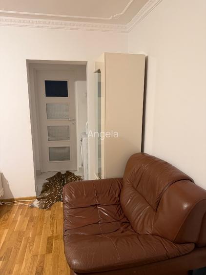 Vând apartament 4 camere semidecomandat zonă ultracentrală  - 14