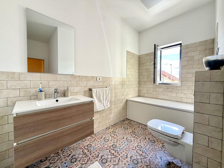 Duplex elegant, 4 camere, 110 mp utili, 220 mp teren - Dumbravita