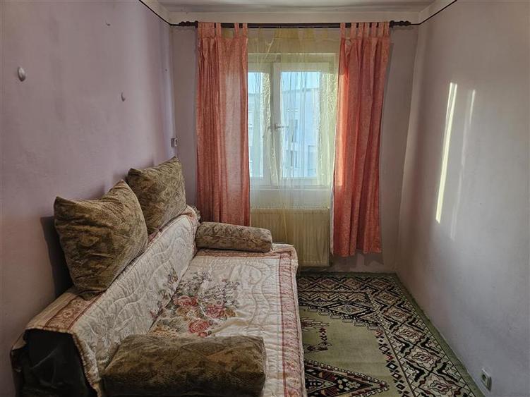 Resita, Garsoniera, Calea Caransebesului