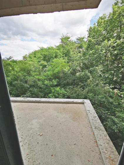 Vanzare ap 3 cam bloc nou Doi Cocosi la lac Sisesti la 3 min metrou Straulesti