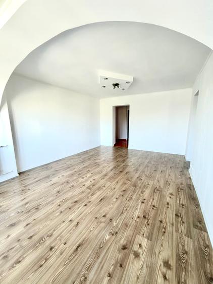 Apartament 2 camere - complet renovat