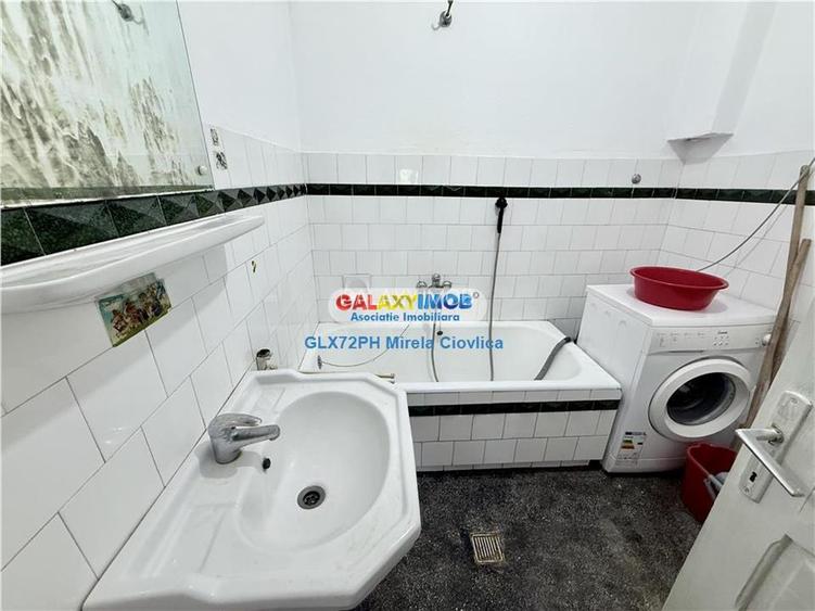 Vanzare Casa Vila Baicoi zona Centrala - 17