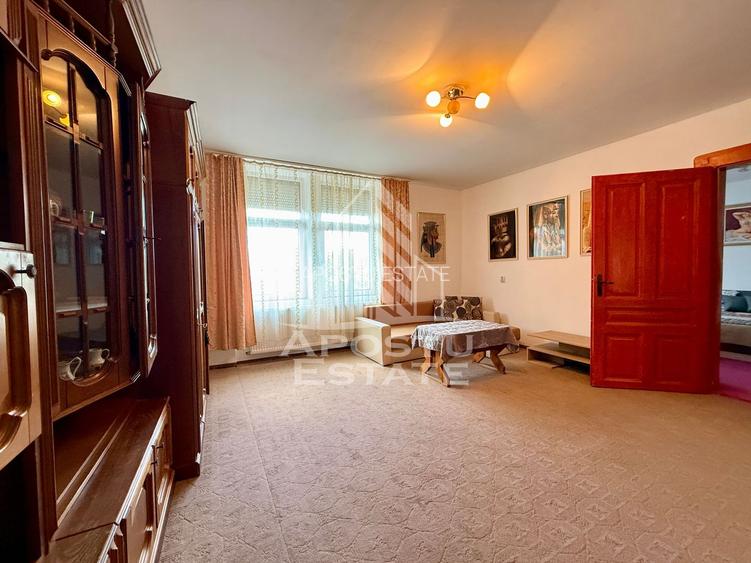 Apartament 2 camere de vanzare, parcare, centrala proprie,Take Ionescu - 3