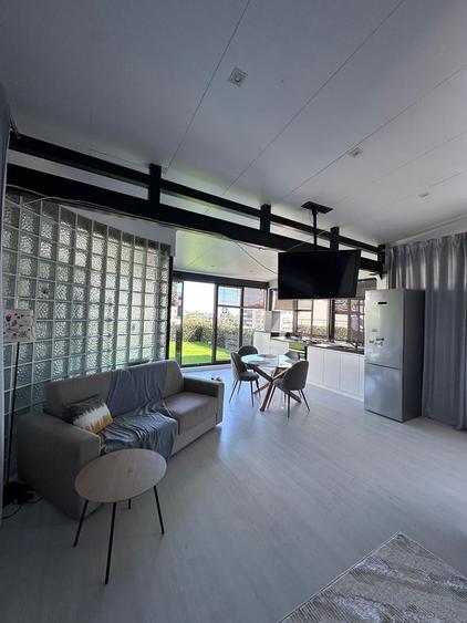 Studio cu terasă - KM 4-5