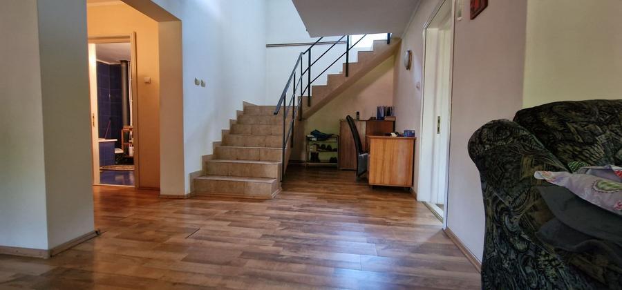 Agigea , zona Pod, ideala pentru gradinita sau azil batrani.