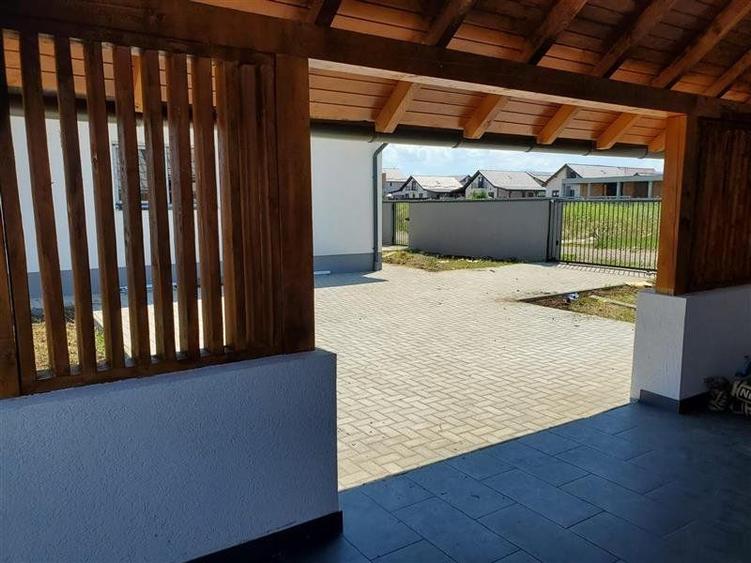 Casa individuala cartier Izvor