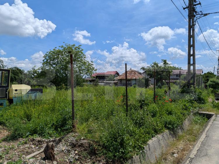 Teren intravilan, 375 mp, zona Priseaca