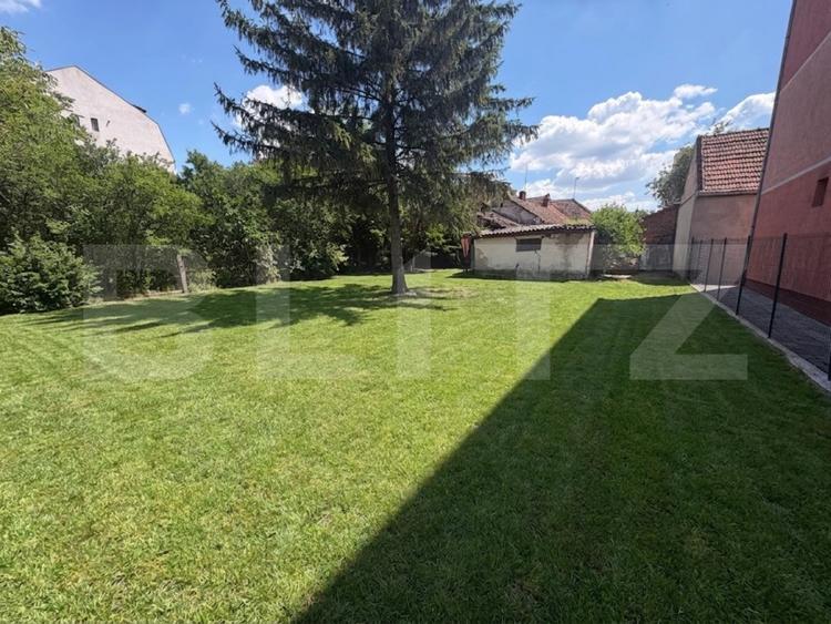 Proprietate de vanzare, 100 mp, 2 fronturi stradale, teren 622 mp, zona Nord