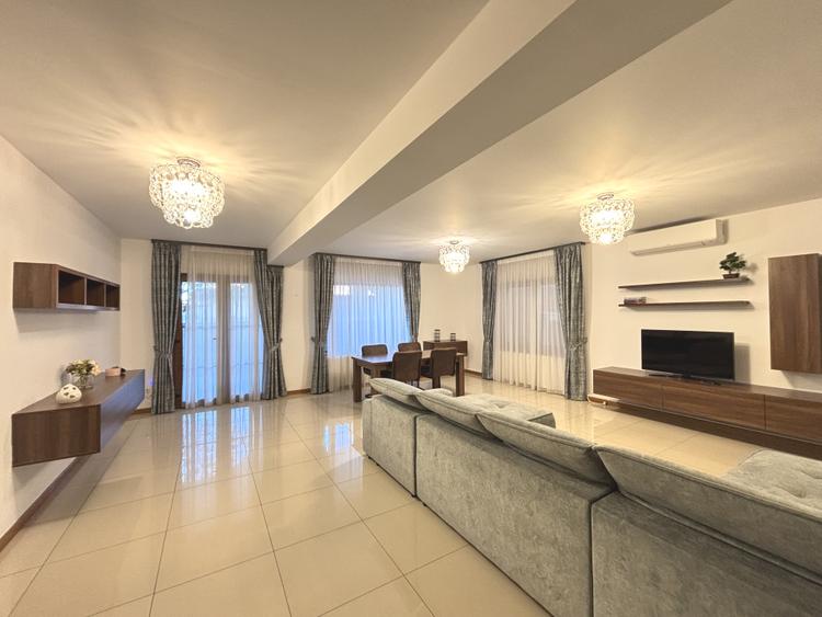 Casă elegantă, 203 mp utili + 500 mp teren - Pictor Brana, Șelimbăr, Sibiu