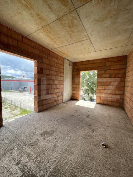 Apartament 3 camere, 84.70 mp, zona Calea Moldovei