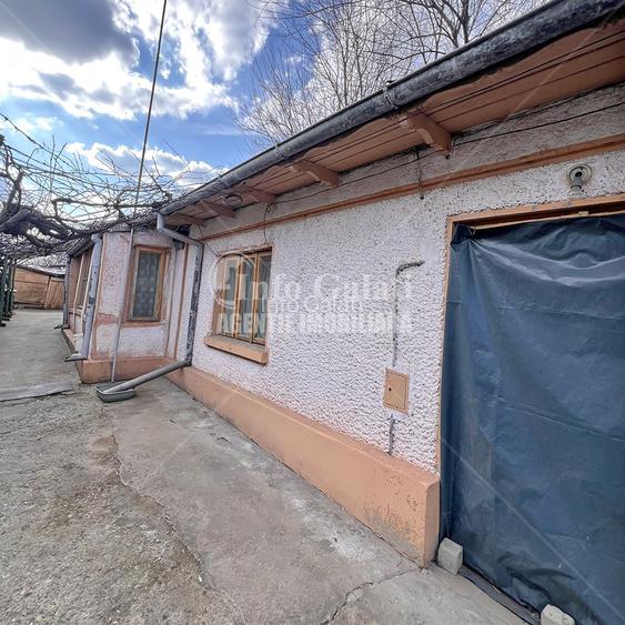 | TEREN Intravilan si Casa Batraneasca | Str. Traian, Spitalul de Psihiatrie | - 2