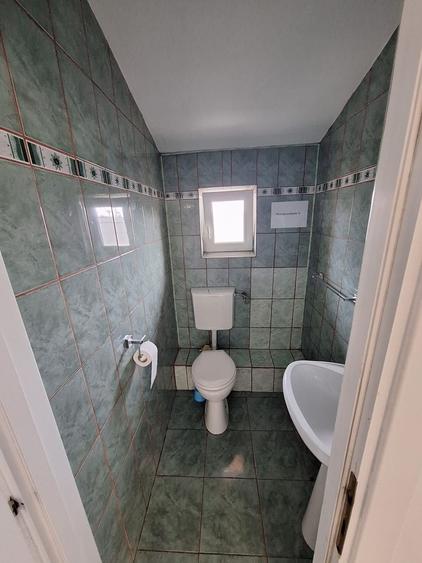 Spatii de birouri sau servicii, zona Campina