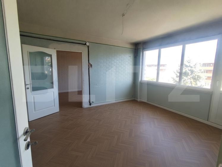 Apartament 3 camere, 64 mp, zona Ultracentrala