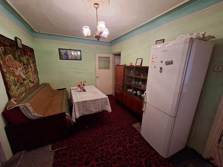 Apartament cu 2 camere, zona Alexandru cel Bun