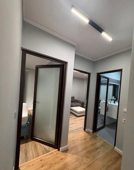 Apartament cu 2 camere, LOC DE PARCARE, zona Cug-Providenta
