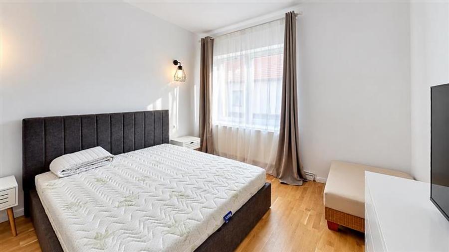 Pet friendly! Garsoniera de inchiriat, la casa, Sanpetru
