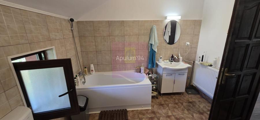 Vila 6 camere de vanzare in Banesti - 21