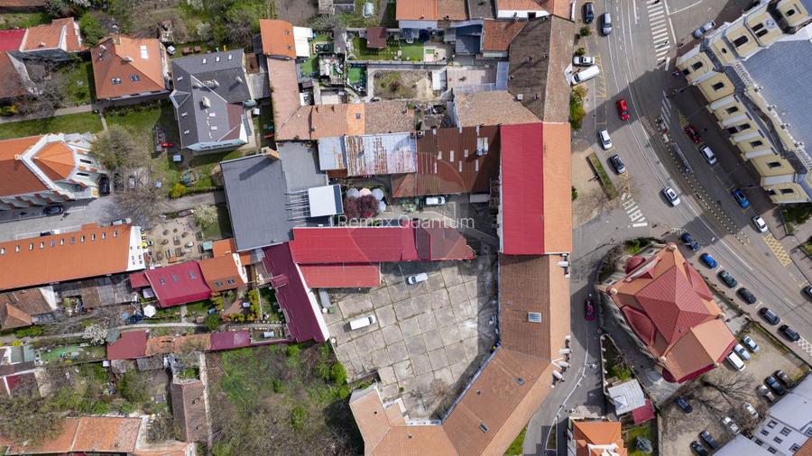 Clădire comercială de vânzare, 2240mp, Ultracentral, str Primăriei - 25