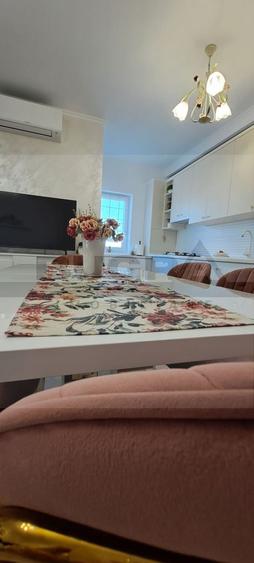 Apartament de 3 camere, lux, 68mp, parcare, zona Parcului Poligon