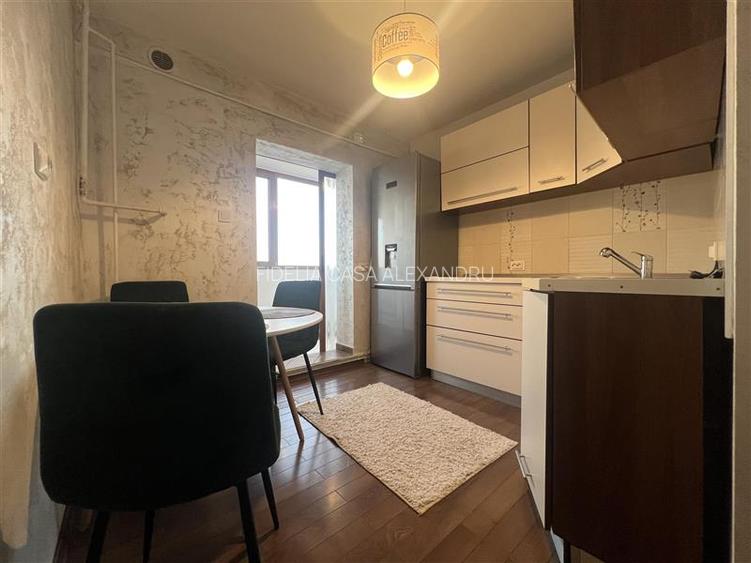 Apartament de vanzare cu 3 camere in Nicolina - 9