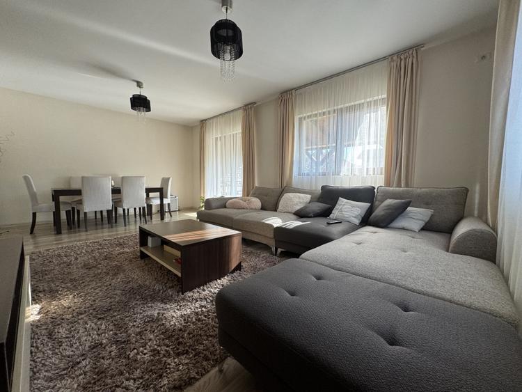 Duplex 4 camera, 120mp utili, 330mp teren-Mosnita Noua