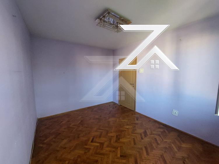 Apartament 3 camere de vânzare – Semidecomandat, Cl. Severinului
