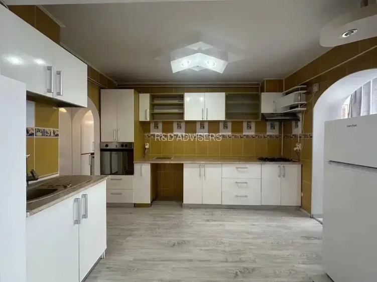 Apartament 2 camere decomandat, 56 mp, zona Nord Ploiești – Mutare Imediata - 3