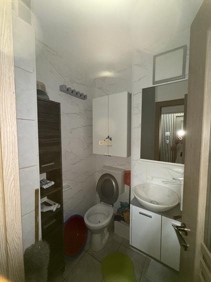 Apartament 3 camere | Decomandat | 65 mpu | Aurel Vlaicu Intre Lacuri