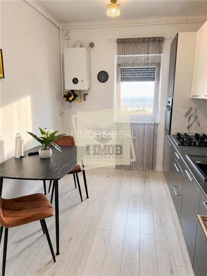Apartament Exclusivist 3 camere | Balcon | Parcare zona Mandra - 6