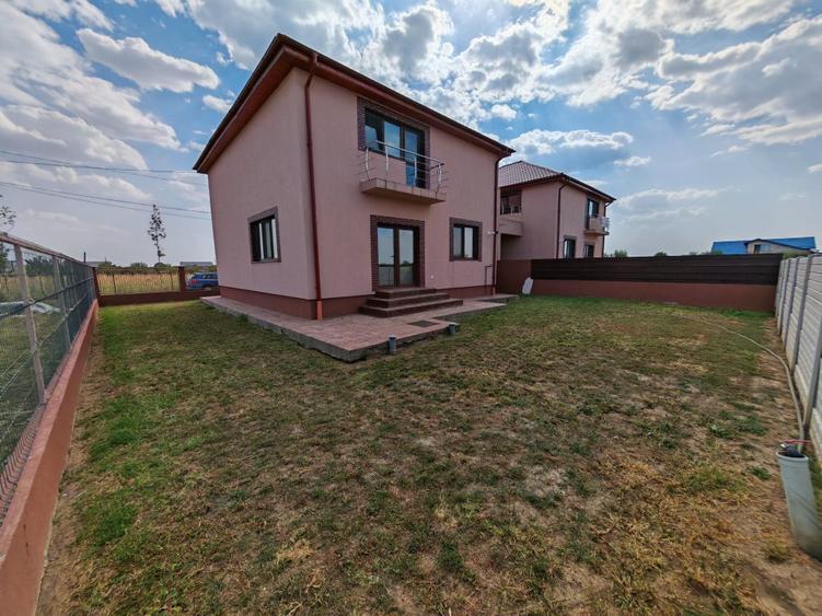 New Casa Corbeanca P+1+Mansarda 4 dormitoare 330 mp/curte
