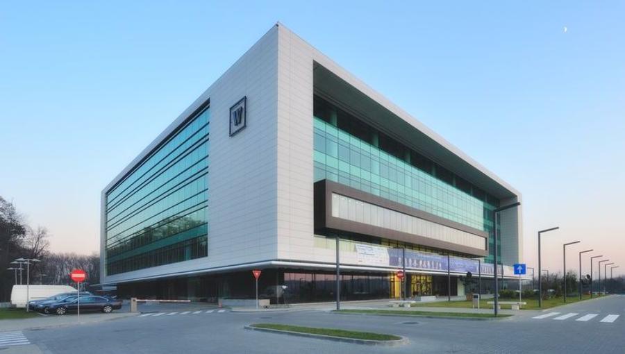 Platinum Business & Convention Center, Baneasa, 493 - 5272 mp 0% comision!