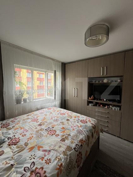 Apartament 2 dormitoare, 57 mp, etaj 3, complet mobilat, zona Big
