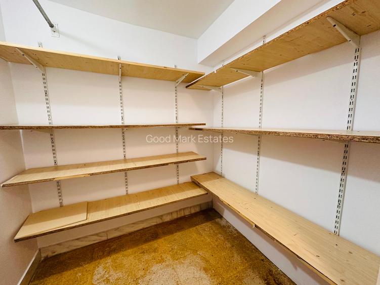 VILA DEOSEBITA - Vatra Luminoasa - birouri/cabinet medical/ rezidential - 27