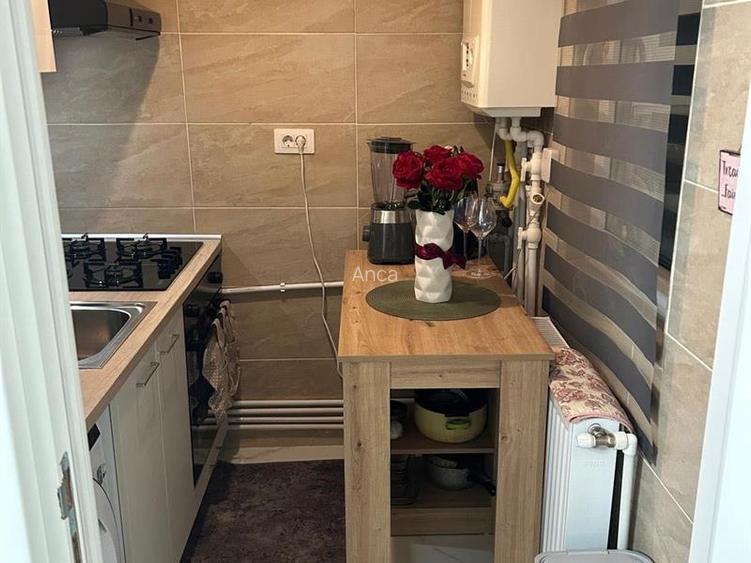 Vând apartament în Craiova,Valea Roșie în spate la Dacia  - 5