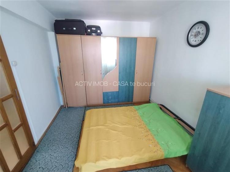 Oravita, Apt.4 Cam, 96mp , Zona Garii, Pret Negociabil - 11