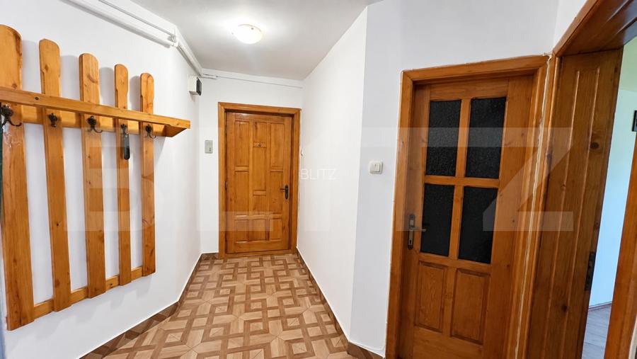 Oportunitate-apartament cu 4 camere, 2 băi și balcon in Oraștie, zonă excelentă. - 10