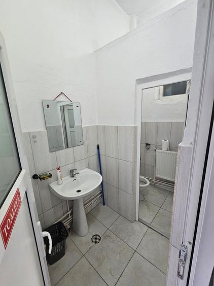 Spațiu comercial central Sebeș | 66 mp + subsol 62 mp | 2 intrări