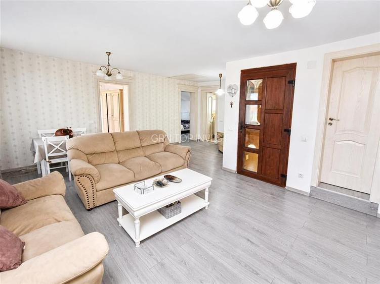 Casa individuala 6 camere pivnita 200mp curte zona Selimbar - 24