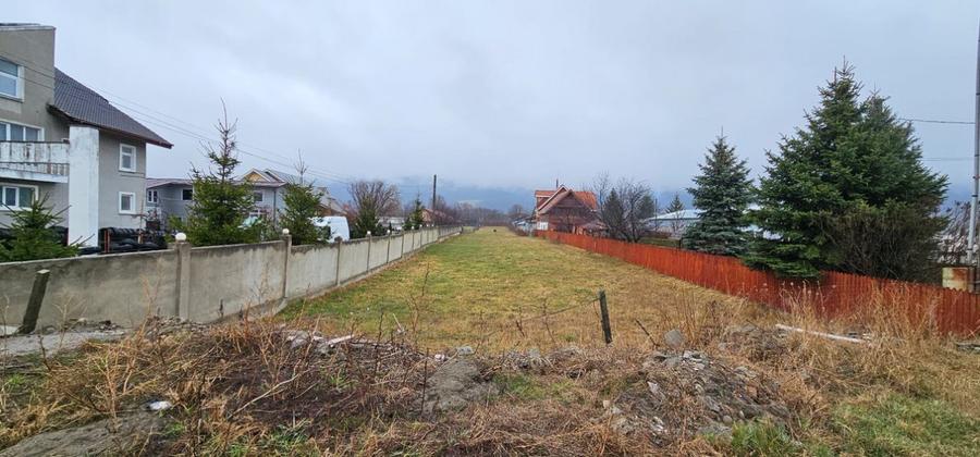 Teren de vanzare, vis-a-vis Club Ponton!