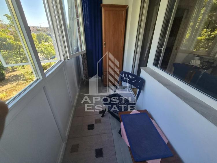 Apartament doua camere,zona Vlaicu