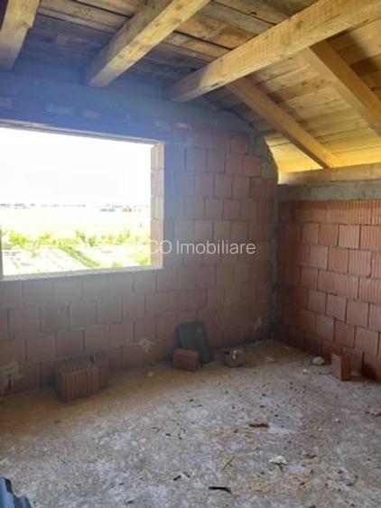 RECO, Casa la rosu, cu toate utilitatile, Zona Cihei, Bihor - 4