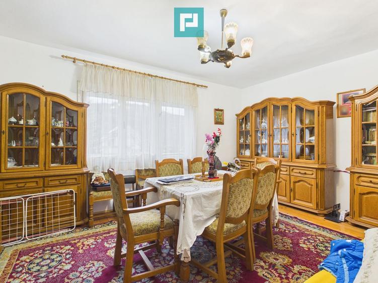 Vilă stil montan, 270 mp, teren 3000 mp