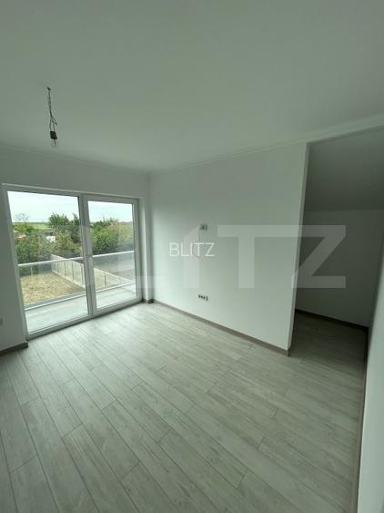 Duplex modern cu teren de 450 mp!