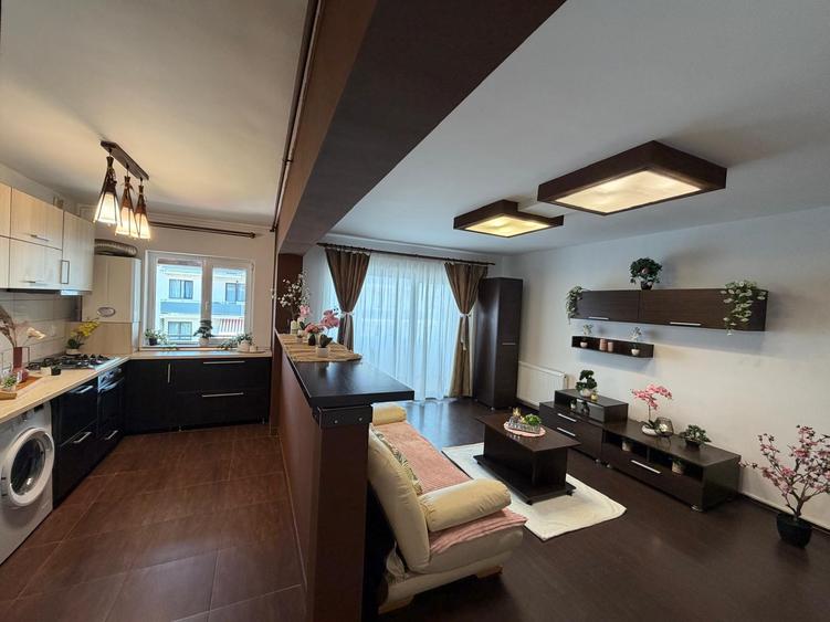Apartament 2 camere , 2 Balcoane , Etaj Intermediar , Zona Terra !!!
