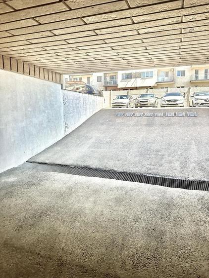 Apartament 2 camere,suprafata generoasa,mobilat si utilat,loc parcare subteran